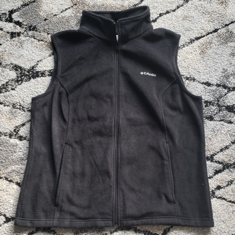 XL Columbia Vest